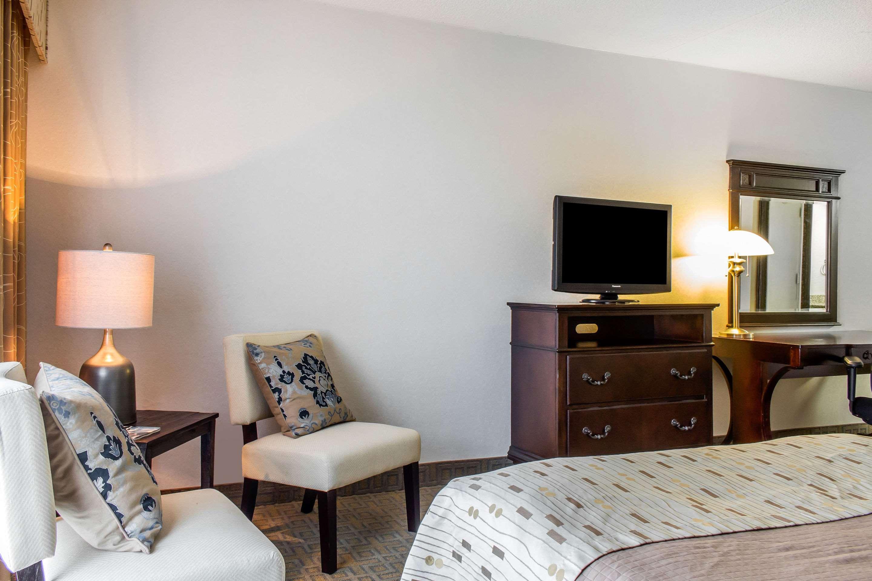 Clarion Hotel Philadelphia International Airport Essington Buitenkant foto